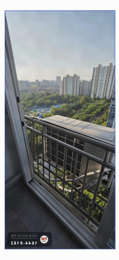 아파트 스텐 난간 수리 고정 구멍 녹 제거 308L 용접봉 보강 용접