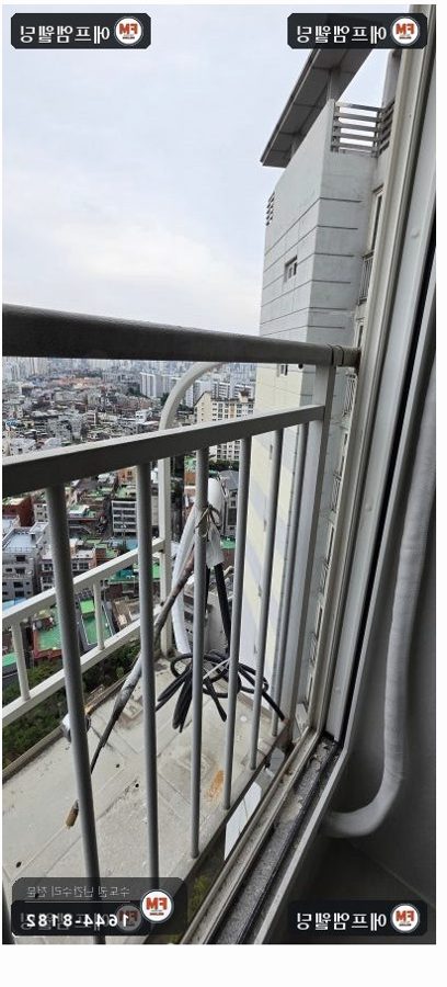 베란다 난간 수리 조인트 헐거움 앵커 패스너로 잡아 보강 용접